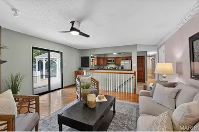 3943 Camelot Estates Court, Saint Louis, MO 63129 - Photo 18