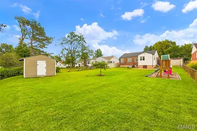 7351 S Yorkshire Drive, Affton, MO 63123 - Photo 46