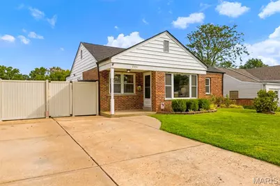 7351 S Yorkshire Drive, Affton, MO 63123 - Photo 50