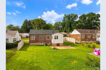 7351 S Yorkshire Drive, Affton, MO 63123 - Photo 44