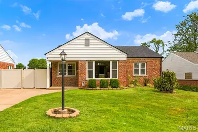 7351 S Yorkshire Drive, Affton, MO 63123 - Photo 2