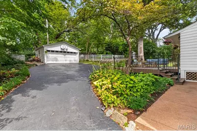 409 Belleview Avenue, Webster Groves, MO 63119 - Photo 36