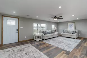 24111 Evanston Rd, Lebanon, MO 65536 - Photo 6