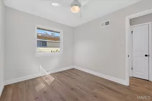 324 E Clinton Pl, Kirkwood, MO 63122 - Photo 28