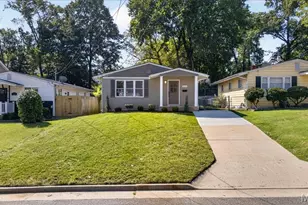324 E Clinton Pl, Kirkwood, MO 63122 - Photo 4