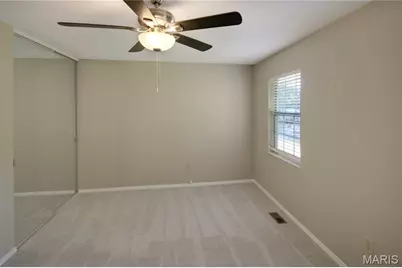 1392 Justerini Drive, Ballwin, MO 63011 - Photo 28