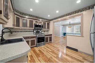 10530 Twilight Drive, Sappington, MO 63128 - Photo 16