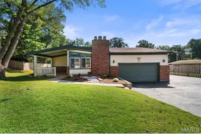 10530 Twilight Drive, Sappington, MO 63128 - Photo 1