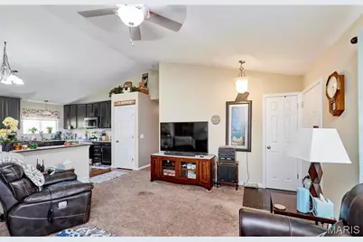 511 Glen Eagle Drive, Troy, MO 63379 - Photo 14