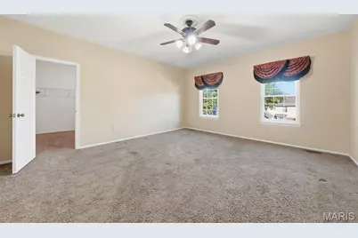 2775 Towne Oaks Drive, Saint Louis, MO 63129 - Photo 18