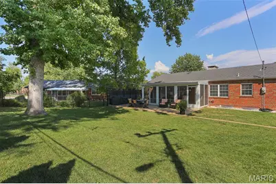 5909 Childress Avenue, Saint Louis, MO 63109 - Photo 38