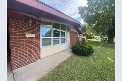 8351 Graybirch Drive, Berkeley, MO 63134 - Photo 2