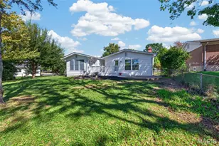 2913 Cypress Dr, Saint Charles, MO 63301 - Photo 40