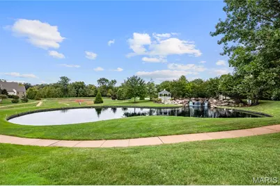 320 Wythe House Court, Creve Coeur, MO 63141 - Photo 14