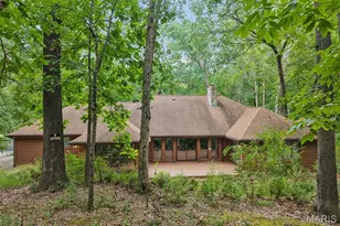 2260 Ridgley Woods Dr, Chesterfield, MO 63005 - Photo 38