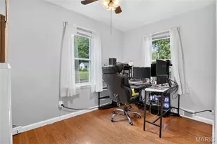 415 N Castello, Florissant, MO 63031 - Photo 20