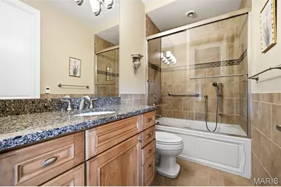 10600 Country View Drive, Creve Coeur, MO 63141 - Photo 32