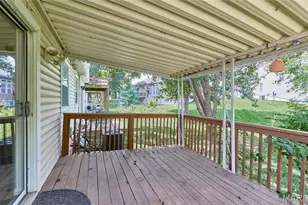 61 Woodlake Ct, Lake Saint Louis, MO 63367 - Photo 32