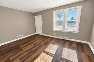 2205 Brown Rd, Saint Louis, MO 63114 - Photo 2