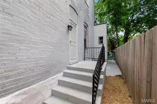 3650 Salena St, Saint Louis, MO 63118 - Photo 4