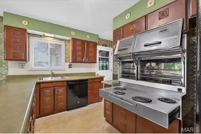 12109 Lake Constance Drive, Saint Louis, MO 63146 - Photo 24