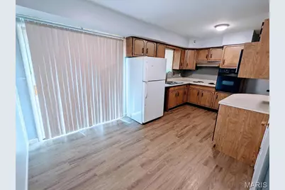 990 Florland Drive, Florissant, MO 63031 - Photo 4