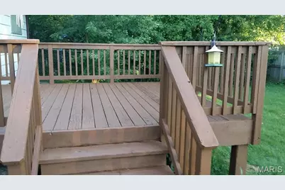 990 Florland Drive, Florissant, MO 63031 - Photo 12