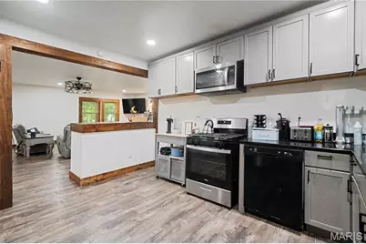 805 N 1st Street, Shelbyville, MO 65565 - Photo 20