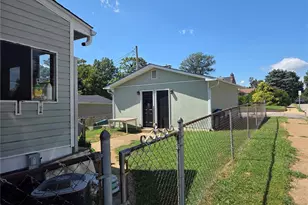 2001 Prather Ave, Saint Louis, MO 63139 - Photo 12