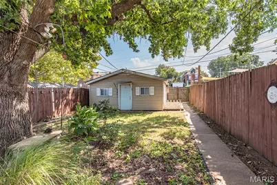 8120 Pennsylvania Avenue, Saint Louis, MO 63111 - Photo 6
