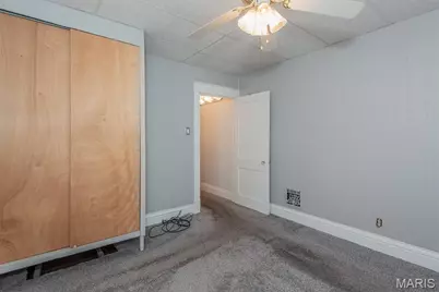 8120 Pennsylvania Avenue, Saint Louis, MO 63111 - Photo 34