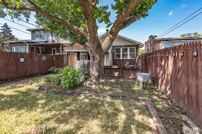 8120 Pennsylvania Avenue, Saint Louis, MO 63111 - Photo 10