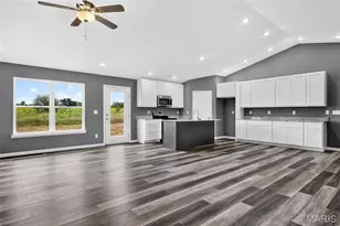 20 Chinkapin Ct, Troy, MO 63379 - Photo 4