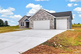 20 Chinkapin Ct, Troy, MO 63379 - Photo 2