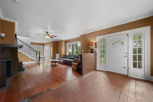 9914 Parkway Dr, Saint Louis, MO 63137 - Photo 14