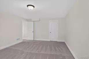 823 Silver Buck Ln, Chesterfield, MO 63005 - Photo 40