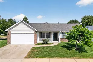 11 Swift Creek Ct, Saint Peters, MO 63376 - Photo 1