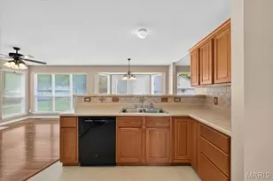 11 Swift Creek Ct, Saint Peters, MO 63376 - Photo 18