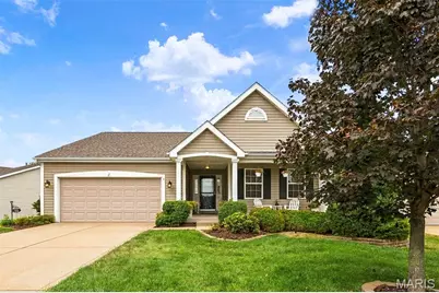 11 Lambeth Lane, Dardenne Prairie, MO 63368 - Photo 2