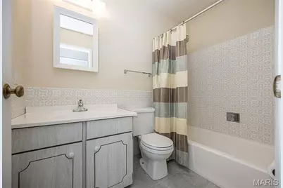 21 San Carlos Drive, Saint Charles, MO 63303 - Photo 20