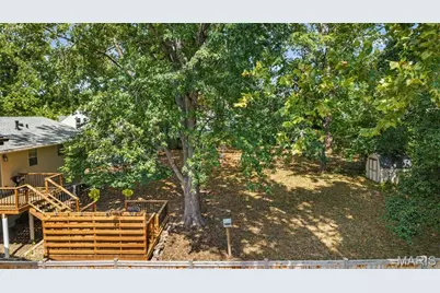 2726 Bremerton Road, Brentwood, MO 63144 - Photo 32