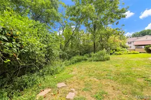 709 Ridgeside Dr, Ballwin, MO 63021 - Photo 24