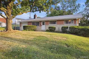 10606 Scotland Dr, Saint Louis, MO 63114 - Photo 20