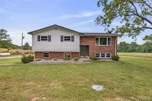 10562 Misplay Rd, Bloomsdale, MO 63627 - Photo 4