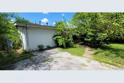 6803 Woodhurst Drive, Berkeley, MO 63134 - Photo 1
