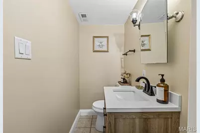 3750 Lemay Woods Drive, Saint Louis, MO 63129 - Photo 34