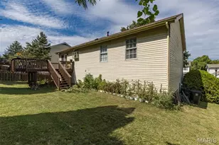 3750 Lemay Woods Dr, Saint Louis, MO 63129 - Photo 38