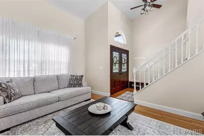 3750 Lemay Woods Drive, Saint Louis, MO 63129 - Photo 8