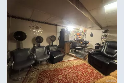 1475 Lisa Drive, Florissant, MO 63033 - Photo 36