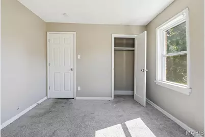 4502 June Avenue, Saint Louis, MO 63121 - Photo 8